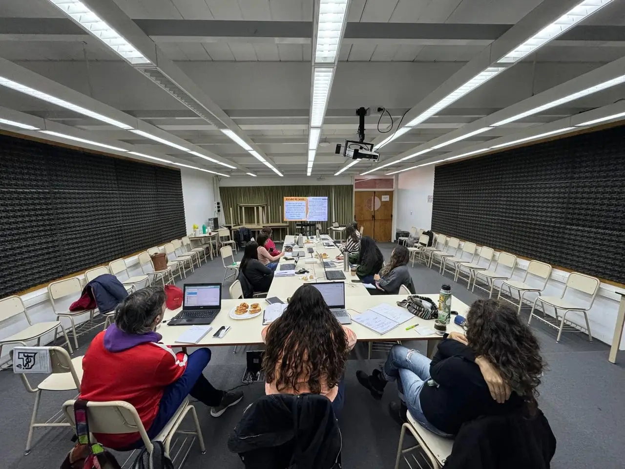 GEPDiPE - Ateneo Formación en metodología de la investigación cualitativa en educación